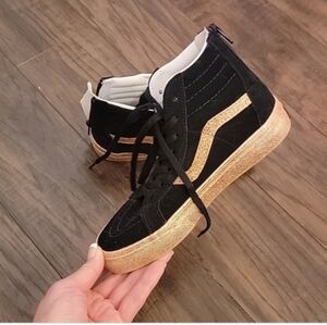 Kids gold and black  Van's size 2